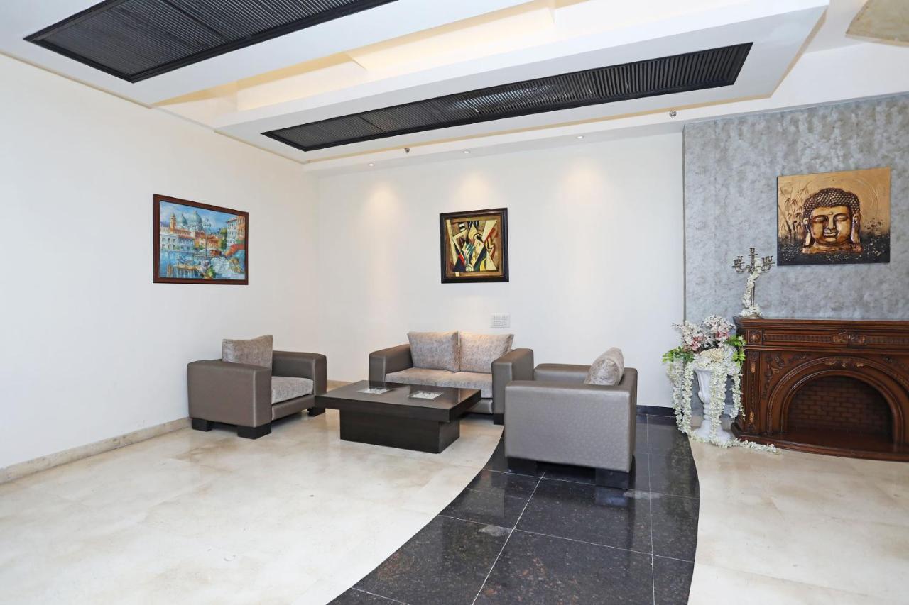 Westend Inn - Resort And Banquet Near Delhi Airport New Delhi Exteriör bild